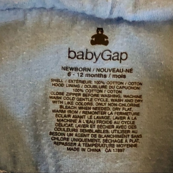 Baby Gap Duo Sweaters - Picture 5 of 12